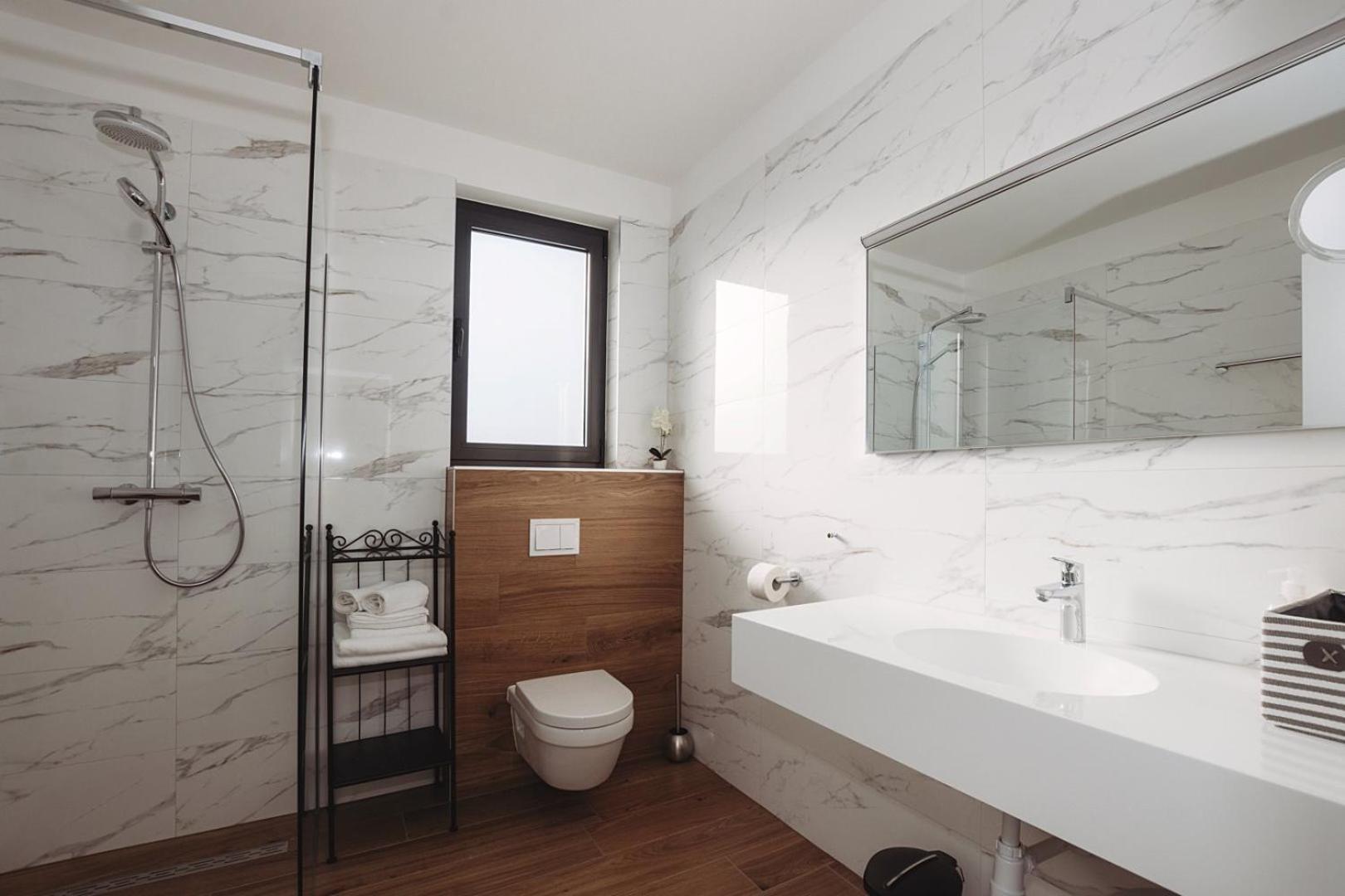Villa Stella - Crowonder Luxury Rent Turanj Exterior photo